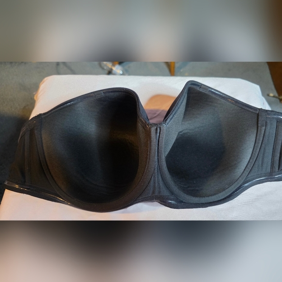 Wacoal Black Strapless Underwire Bra Size 38H - Picture 3 of 6